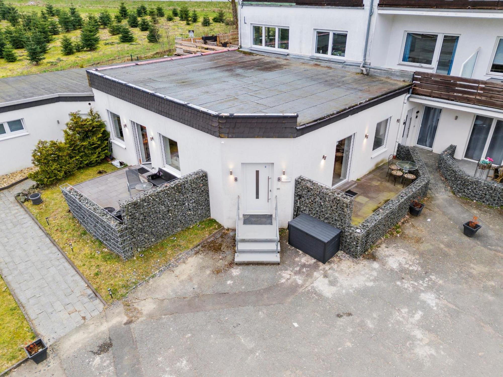Apartment Greenhouse Living Fagus Mit Terrasse Und Feuerstelle - 6 Minuten Nach Winterberg - 4 Minuten Zur Ruhrquelle - Wandern - Mountainbike Fahren - Reisen Mit Hund & Geniessen Medebach