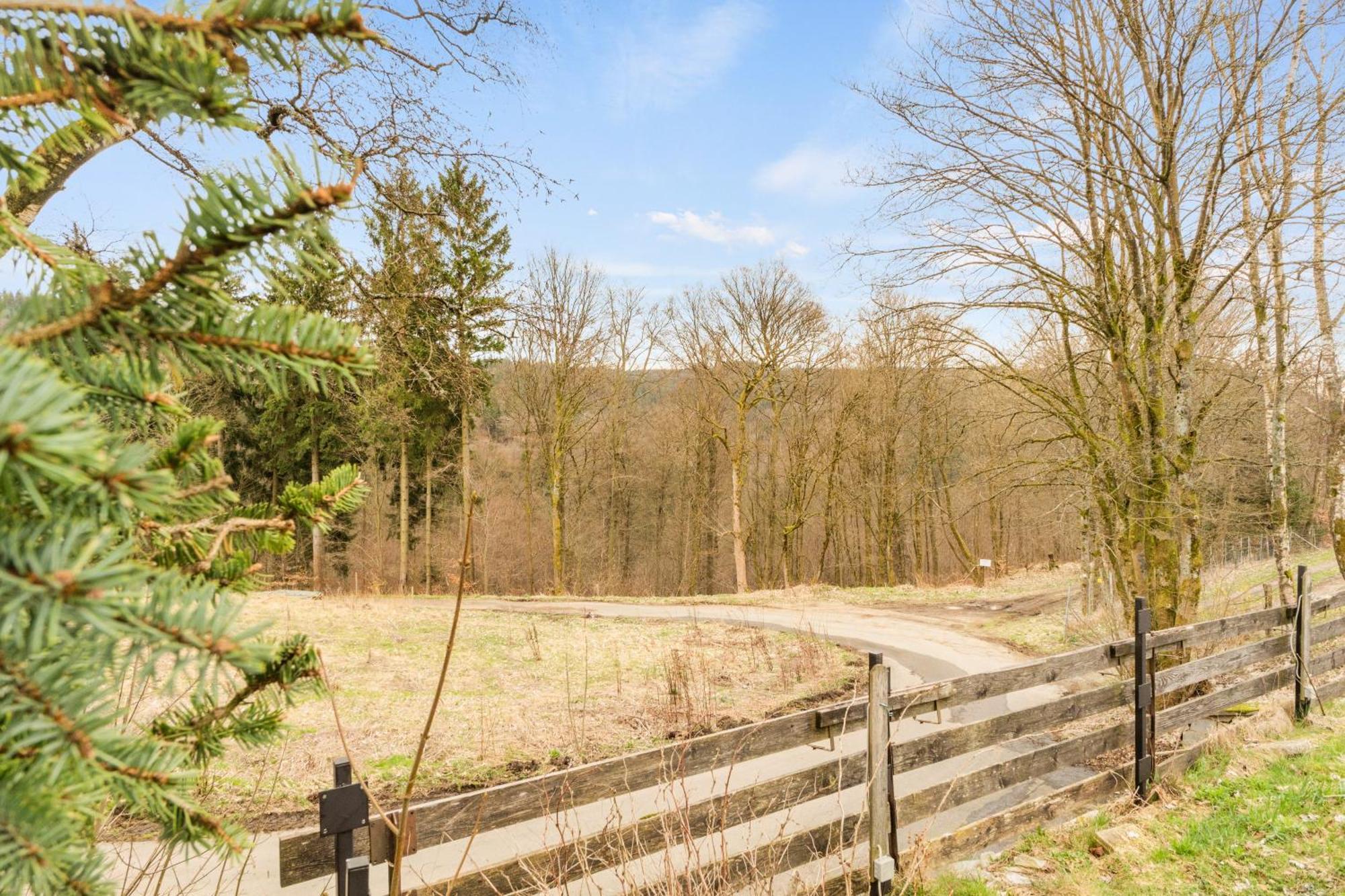Greenhouse Living Fagus Mit Terrasse Und Feuerstelle - 6 Minuten Nach Winterberg - 4 Minuten Zur Ruhrquelle - Wandern - Mountainbike Fahren - Reisen Mit Hund & Geniessen Apartment *